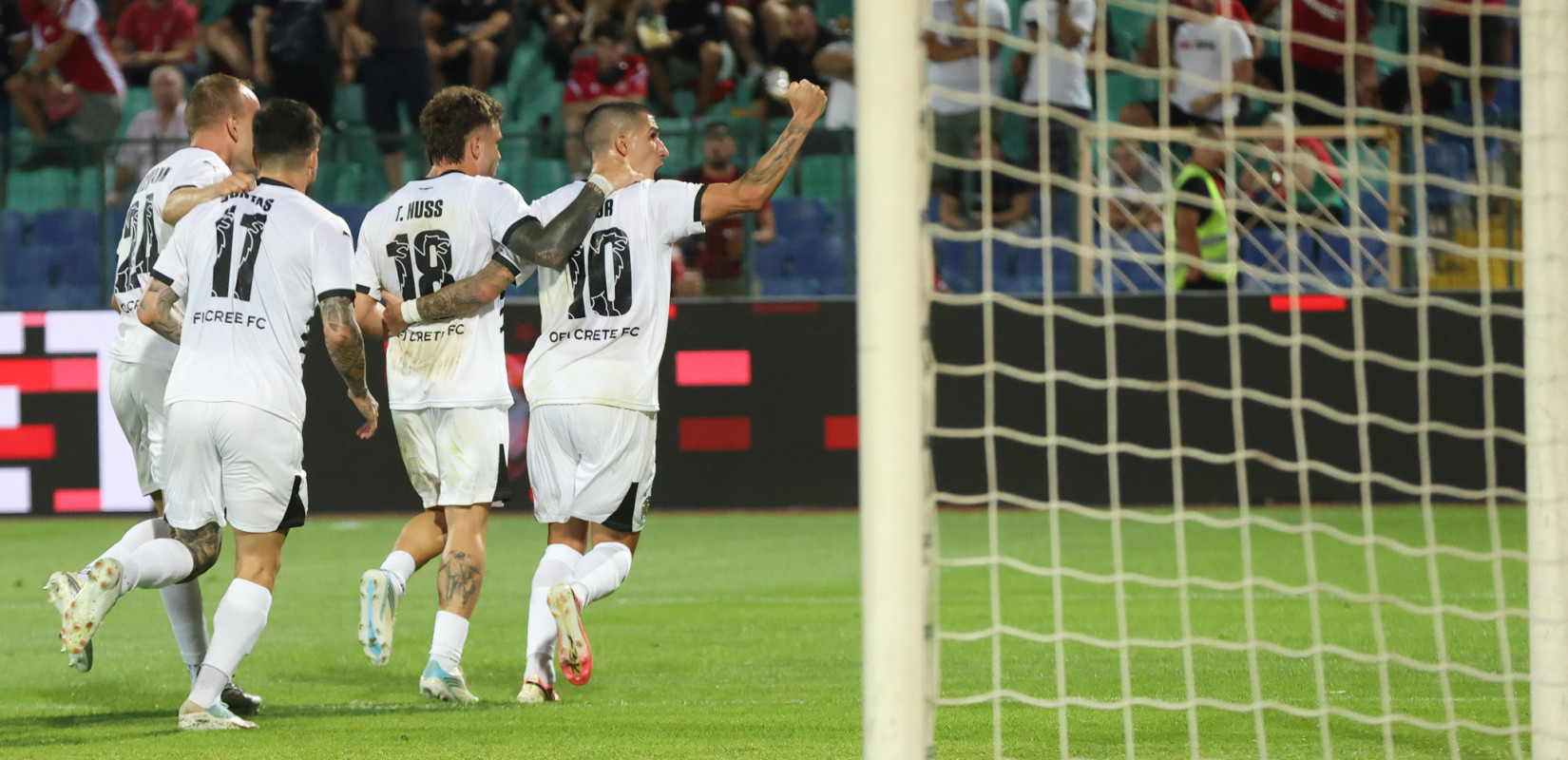 Europa League: Πανηγυρικά στη League Phase ο ΟΦΗ