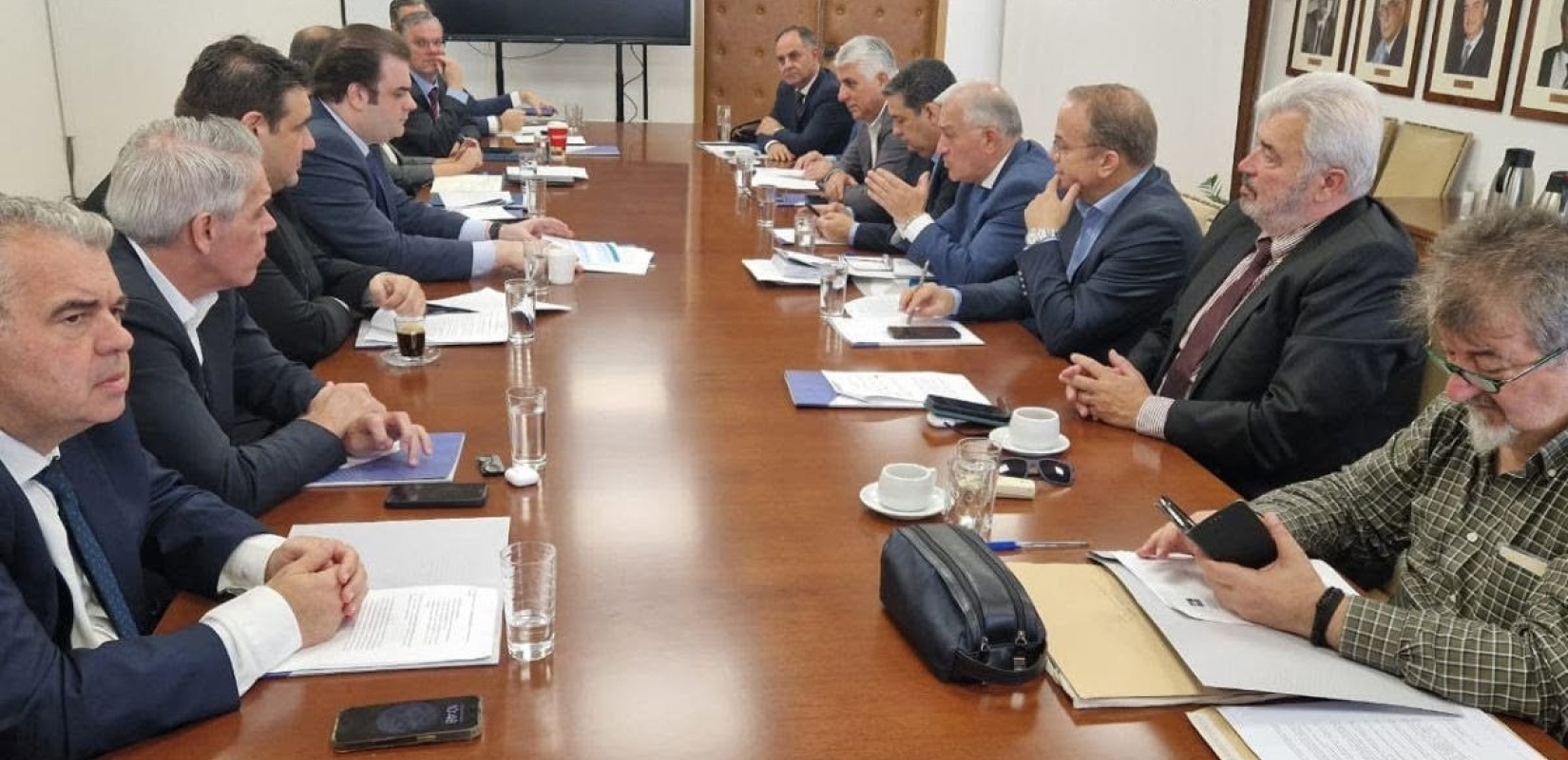 Συνάντηση Πιερρακάκη - Κυρίζογλου για τα οικονομικά των Δήμων - Τι θα ζητήσει η ΚΕΔΕ
