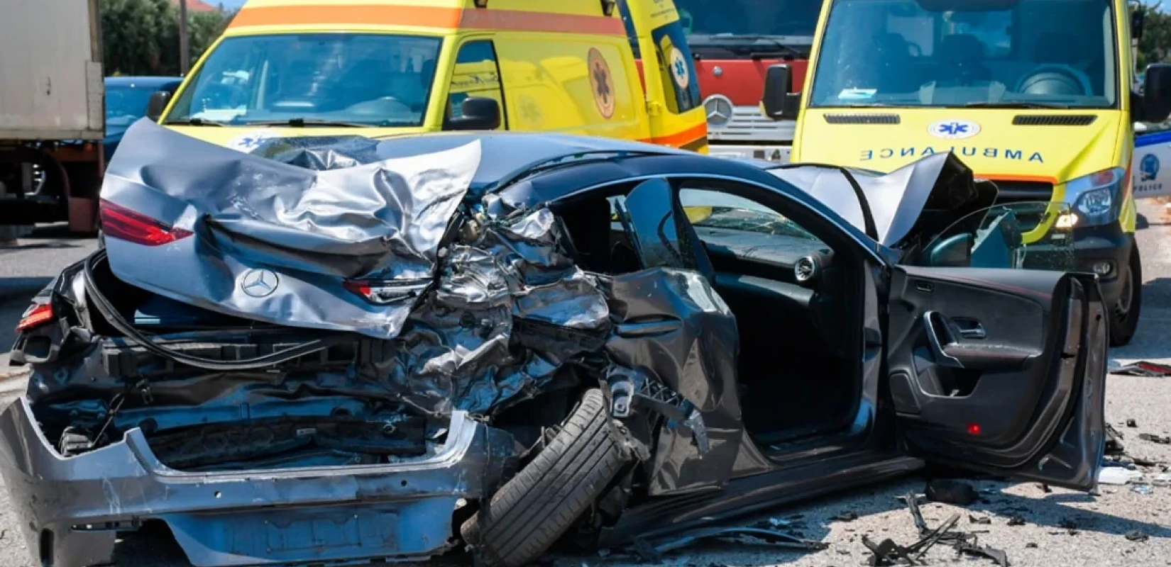 Πρέβεζα:  Οκτώ τραυματίες μετά από τροχαίο - Ανάμεσά τους και παιδιά (βίντεο)