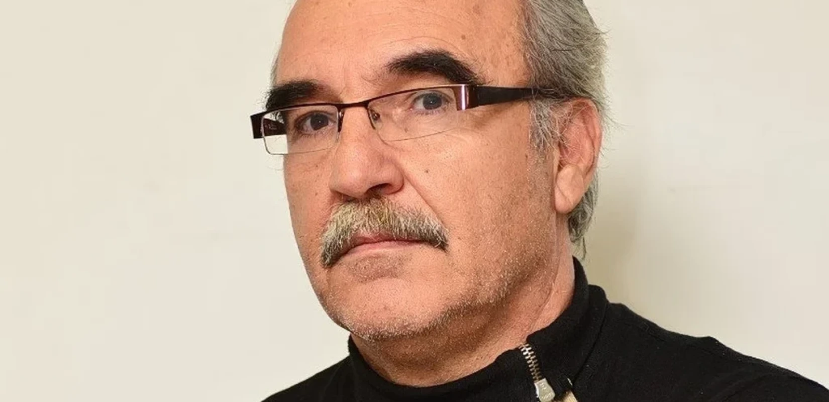 Πέθανε ο δημοσιογράφος Γιάννης Τζούστας