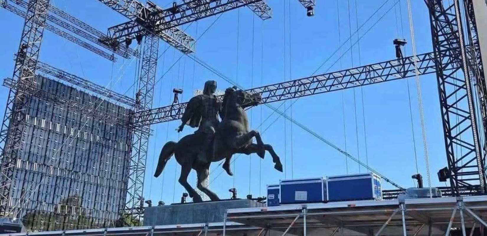 Οι αντιδράσεις για την σκηνή της συναυλίας του Ρέμου φέρνουν αλλαγές - Παρέμβαση του δήμου Θεσσαλονίκης για τον σχεδιασμό