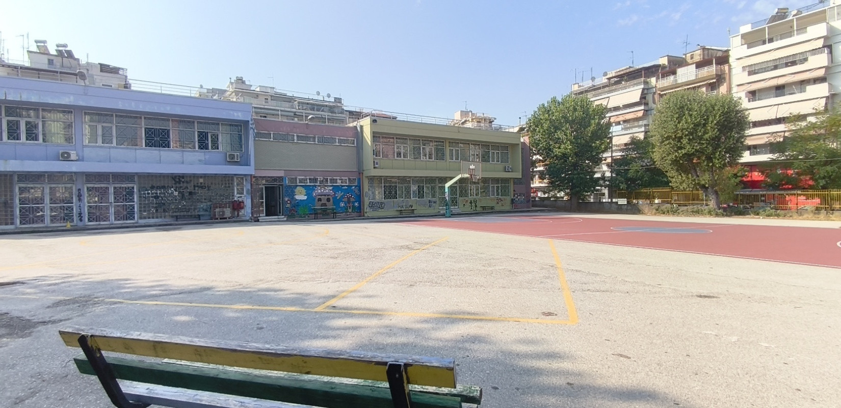 Θεσσαλονίκη: Οι σχολικές αυλές γίνονται πάρκα γειτονιάς μετά το σχόλασμα