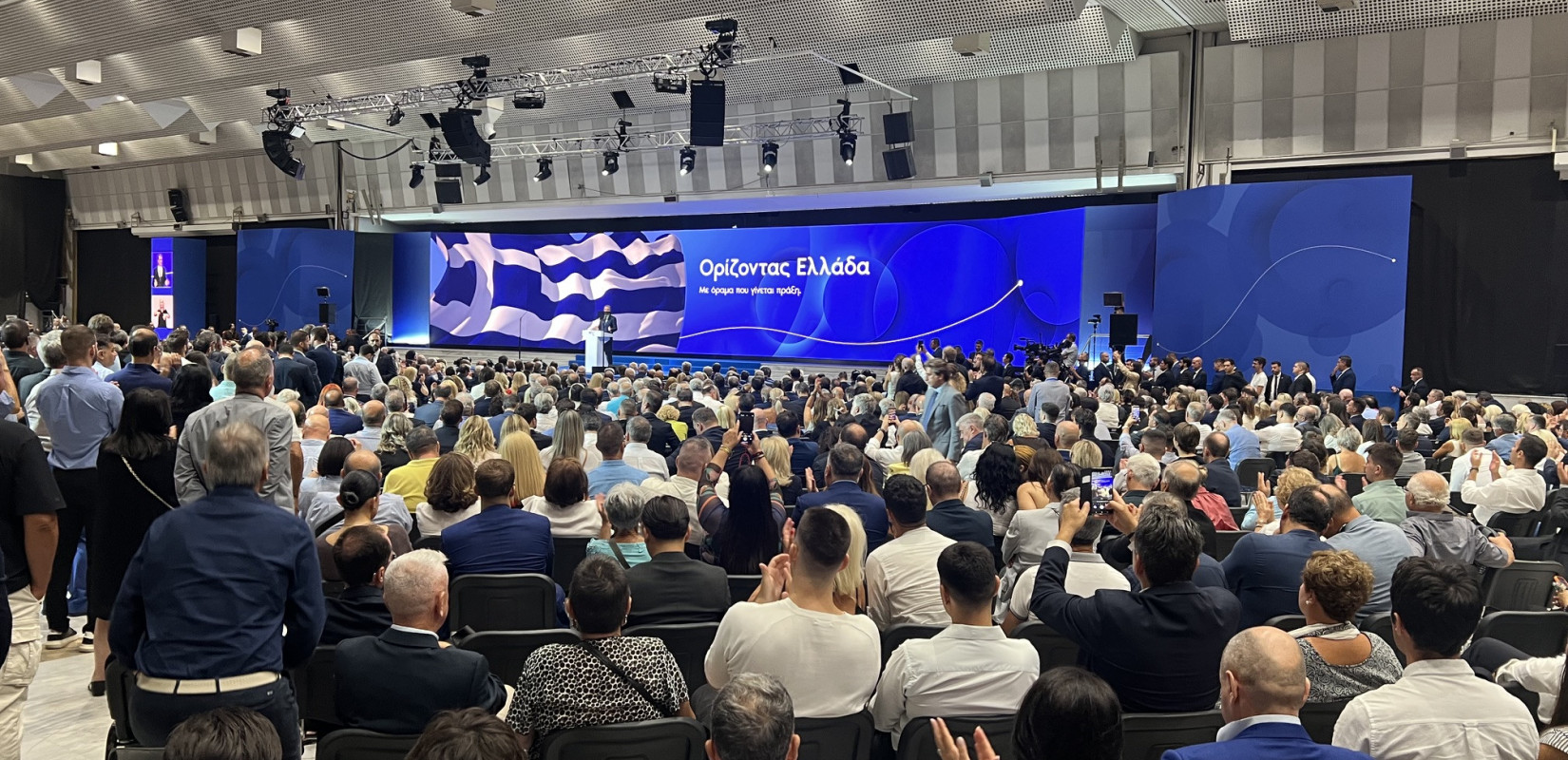 90ή ΔΕΘ - Ομιλία Μητσοτάκη: Το πλήθος, τα διλήμματα, οι προσωπικοί τόνοι, η νέα συμφωνία και ο Μητροπάνος