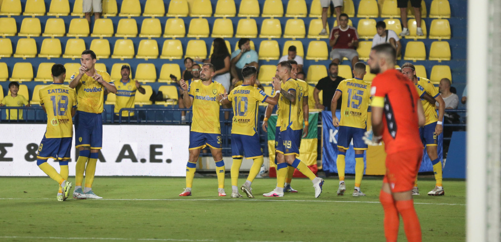 Super League: «Καθάρισε» και την Καλαμάτα ο Παναιτωλικός