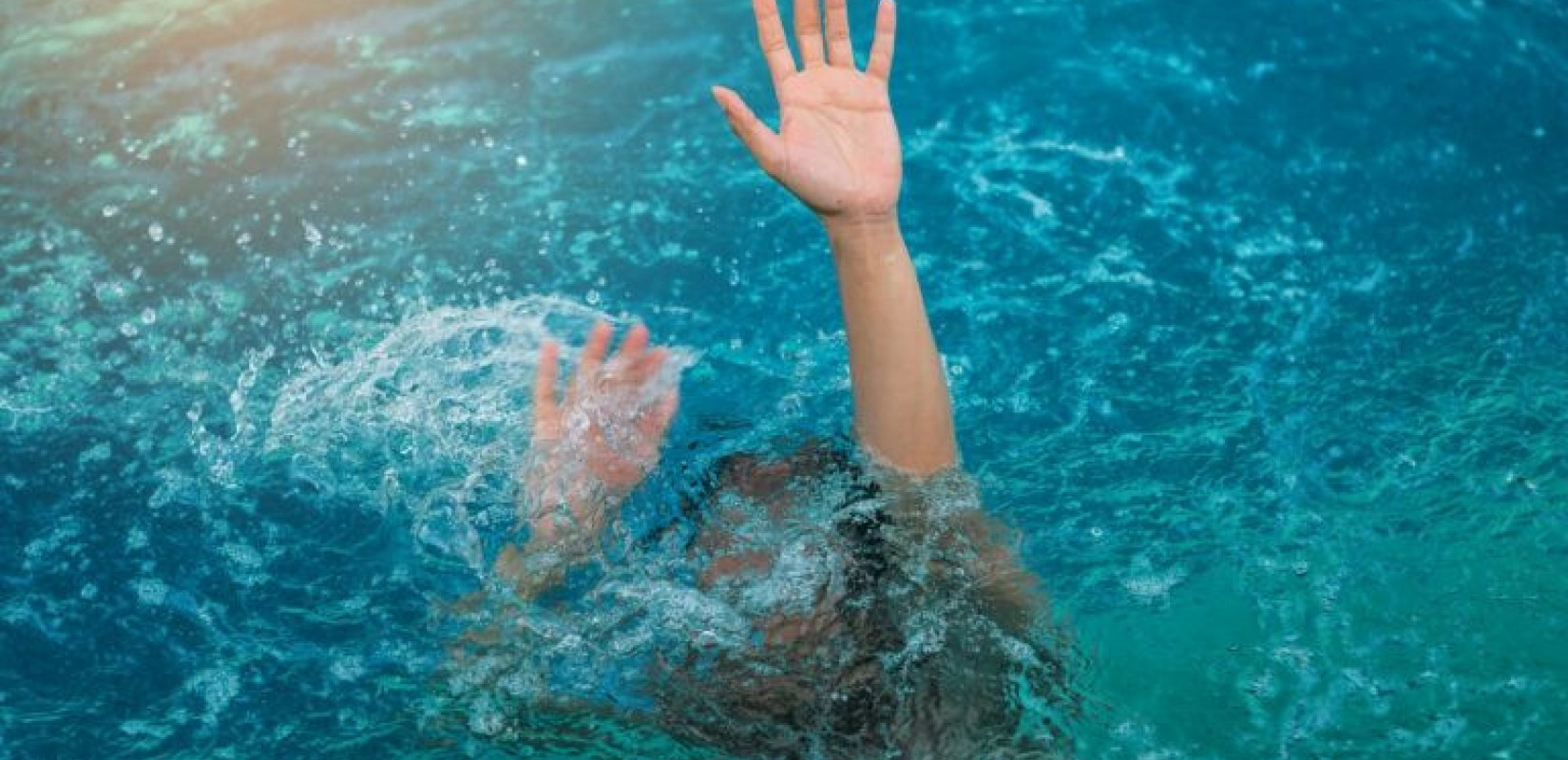 Τραγωδία στα Χανιά: 11χρονη ανασύρθηκε χωρίς τις αισθήσεις της από πισίνα ξενοδοχείου