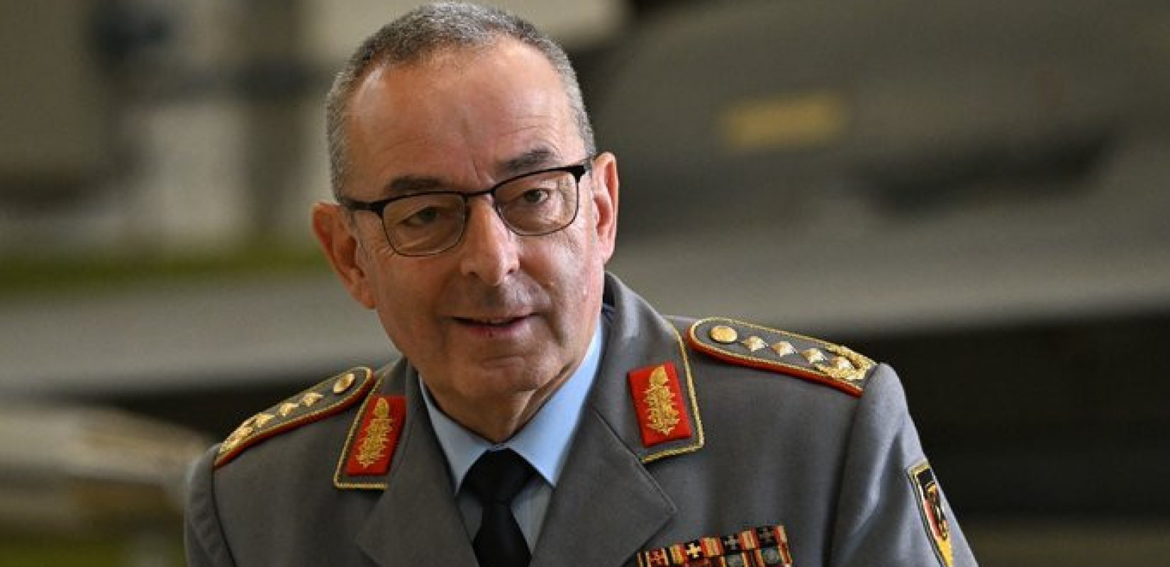 Στρατηγός Κάρστεν Μπρόιερ: Ποιος είναι ο νέος επικεφαλής της Στρατιωτικής Επιτροπής του ΝΑΤΟ