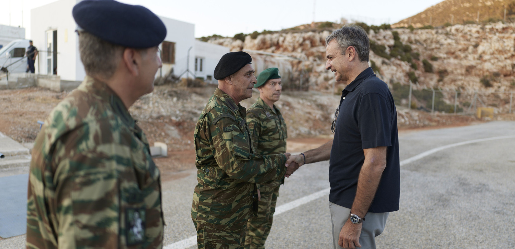 Έφτασε στο Καστελλόριζο ο πρωθυπουργός Κυρ. Μητσοτάκης για την 83η επέτειο απελευθέρωσης