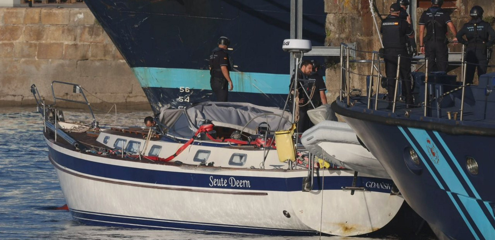 Ισπανία: Κατασχέθηκαν 2,1 τόνοι κοκαΐνης σε γιοτ ανοιχτά της Γαλικίας