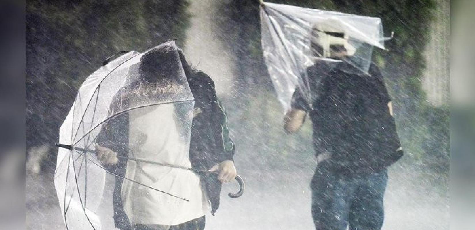 Ο τυφώνας «Ντουτζουάν» πλήττει την Ιαπωνία - Τέσσερις νεκροί και πάνω από 45.000 σπίτια χωρίς ρεύμα (βίντεο)