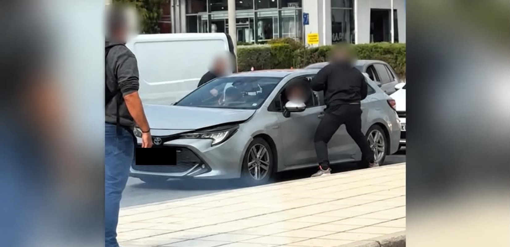 Θεσσαλονίκη: Από σύλληψη διακινητή είναι το βίντεο με τους αστυνομικούς που χτυπούν οδηγό