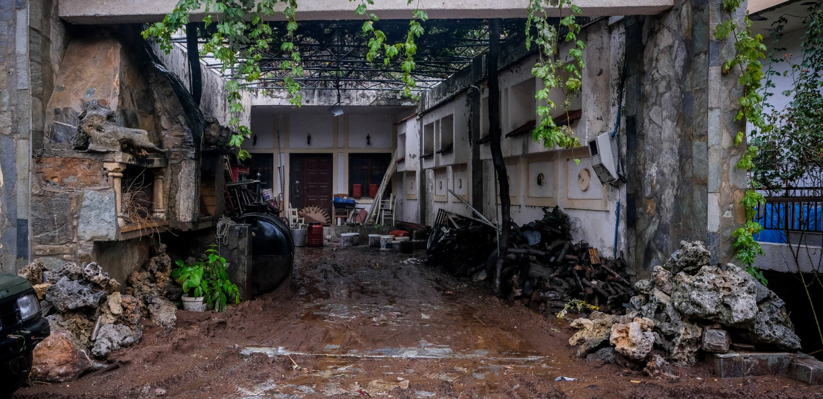 Συνεχίζεται η κακοκαιρία στην Κρήτη: Νέα 112, πλημμύρισαν τα Ζωνιανά - Δείτε βίντεο
