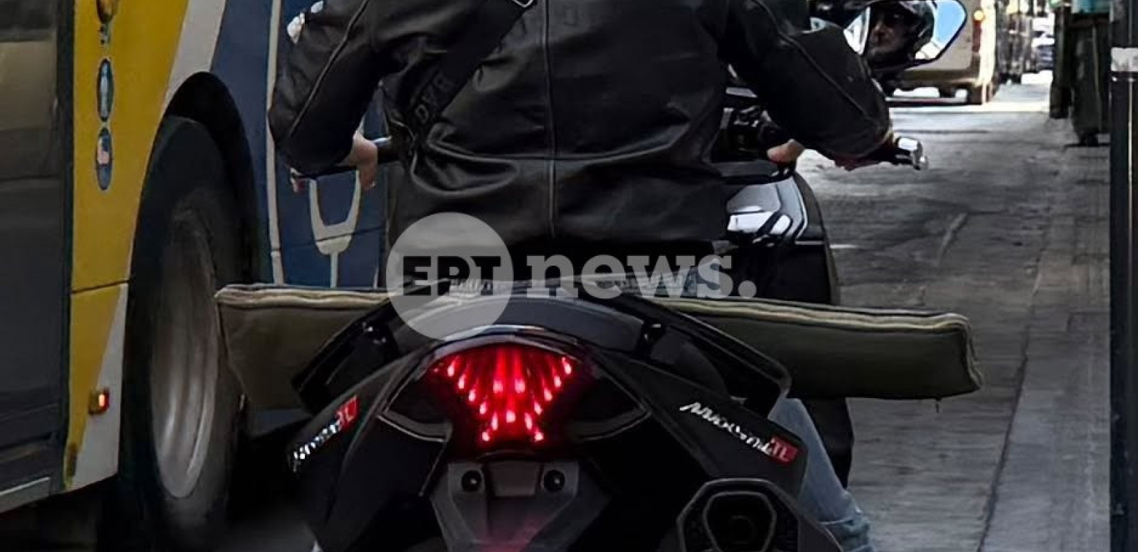 Θεσσαλονίκη: Δικυκλιστής κυκλοφορούσε με καραμπίνα στο κέντρο της πόλης