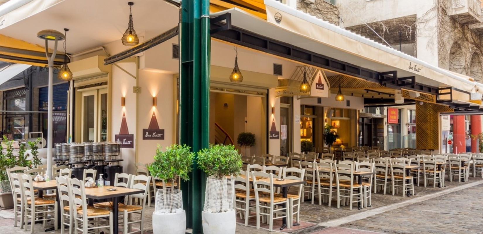Διά Ταύτα: Όταν η δημιουργική ελληνική κουζίνα συναντά τη απόλυτη φιλοξενία