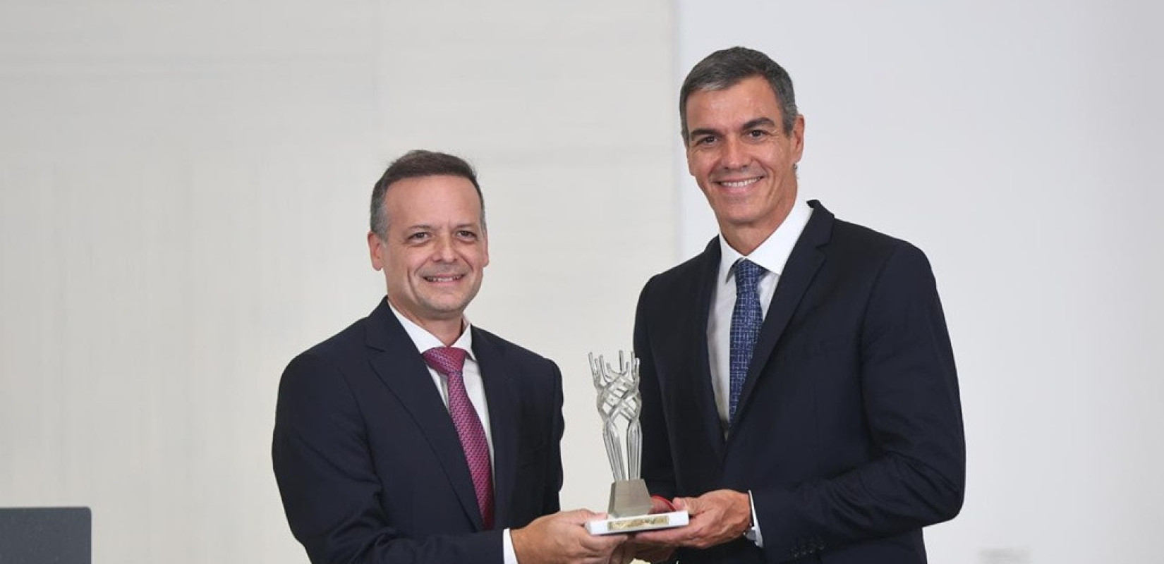 Το Βραβείο Δημοκρατίας της Πόλης των Αθηνών για το 2026 στον Πέδρο Σάντσεθ