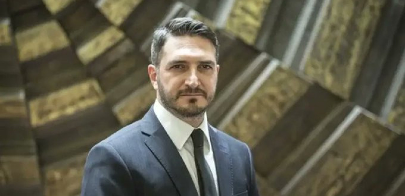 Σκάνδαλο στην Τουρκία: 45 συλλήψεις για επενδυτικά κεφάλαια - Χειροπέδες και στον πρώην υποδιοικητής της Κεντρικής Τράπεζας