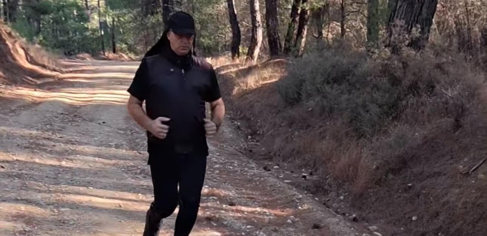 Βόρεια Ελλάδα: Γιατρός τρέχει 520 χιλιόμετρα για τους ήρωες του 1940 - Ξεκίνησε σήμερα από το οχυρό Νυμφαίας.