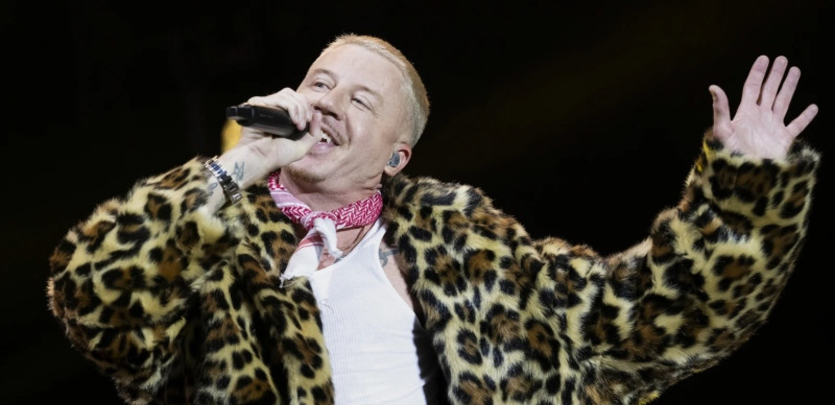 «Free Palestine Tour»: Ο Macklemore ξεκινά σειρά συναυλιών μετά την αποπομπή του από τα shows του Ed Sheeran