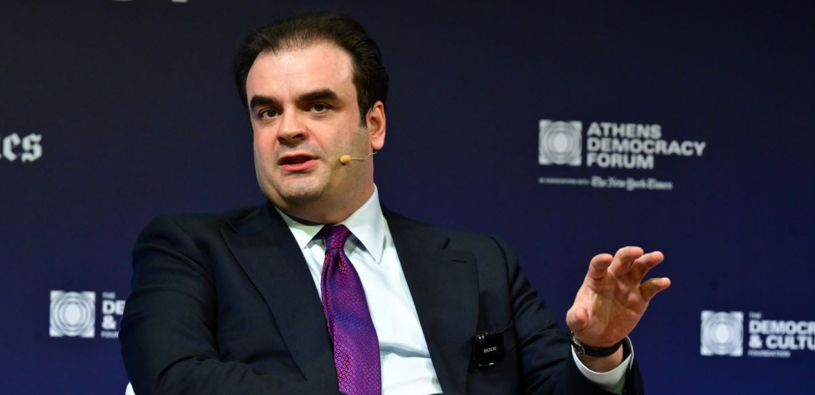 Τράπεζες, προκλήσεις, τεχνητή νοημοσύνη και αναταραχές στη Γαλλία στο επίκεντρο συνέντευξης του Κ. Πιερρακάκη