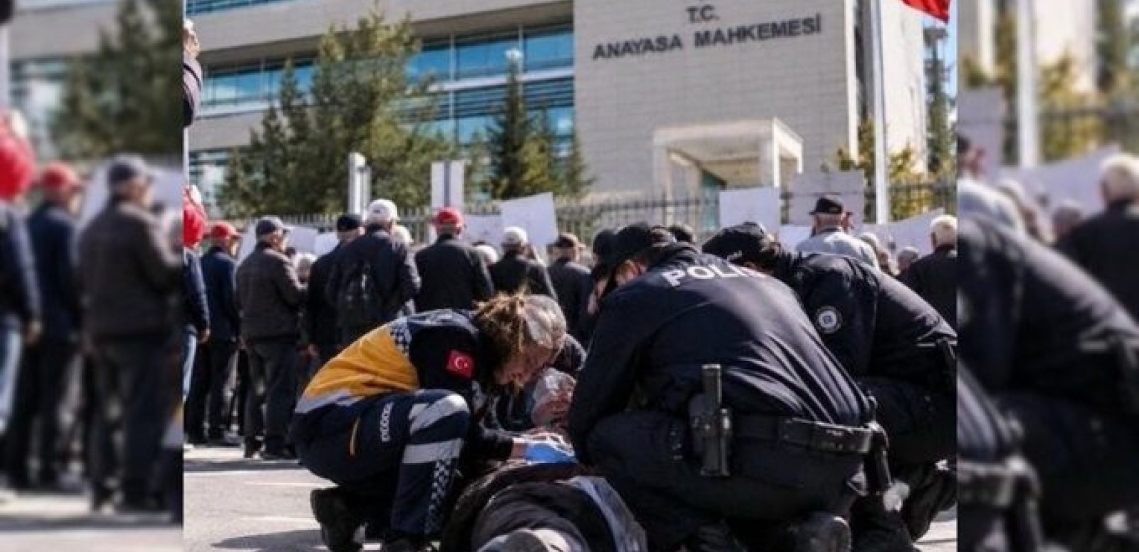 Τραγωδία στην Άγκυρα: Απόστρατος αστυνομικός αυτοκτόνησε σε διαδήλωση συνταξιούχων