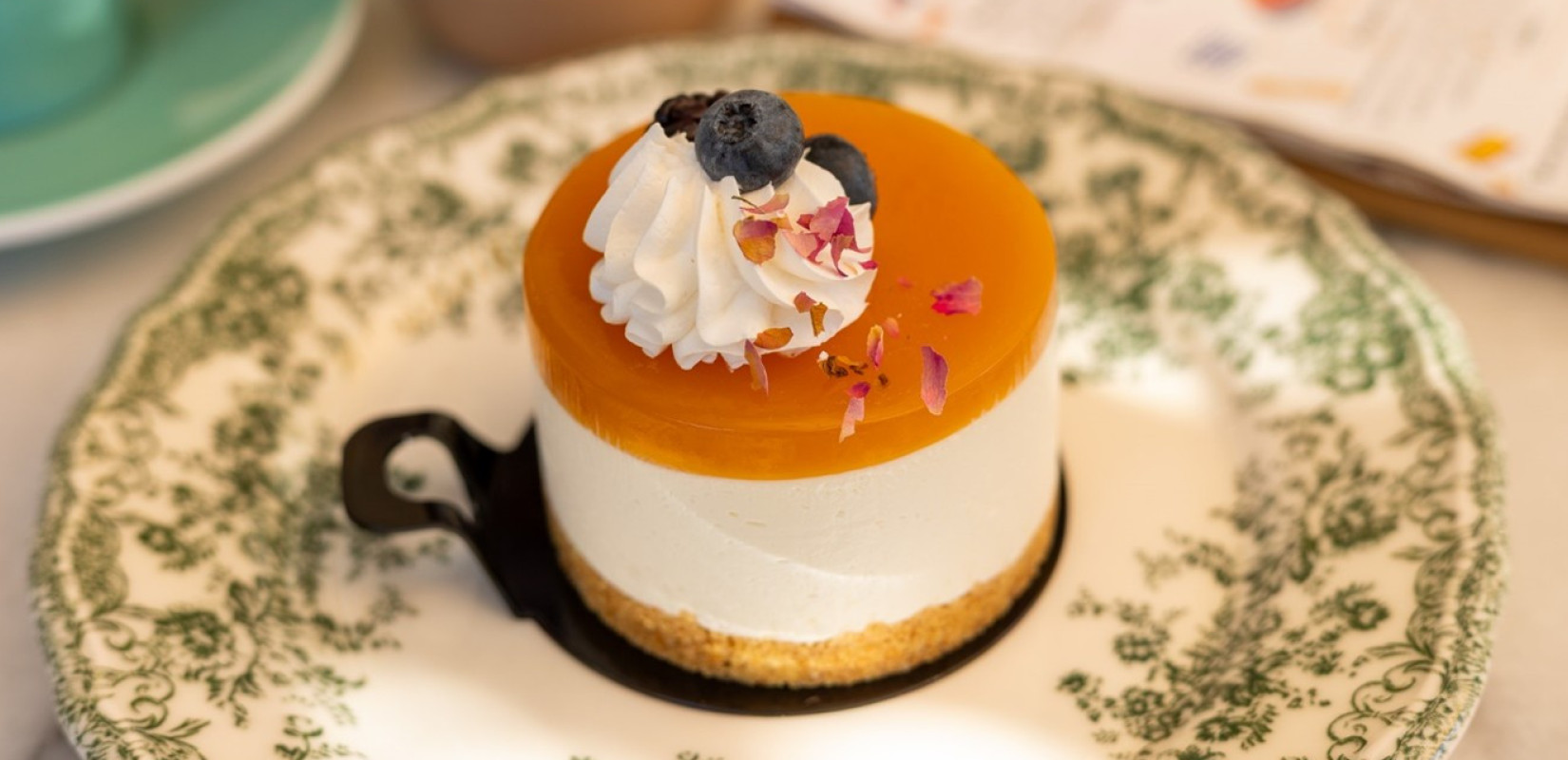Citron Patisserie & Cafe: Γαλλική ζαχαροπλαστική με ιταλικές επιρροές, εξαιρετικές πρώτες ύλες, χειροποίητες δημιουργίες και μια ξεχωριστή αγάπη για το λεμόνι