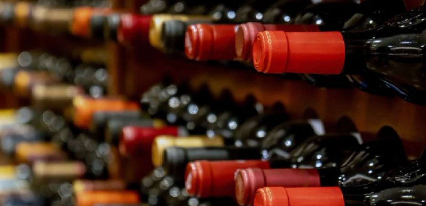 Τοσκάνη: Έκαναν «φτερά» 30.000 φιάλες εκλεκτού κρασιού αξίας 5 εκατ. ευρώ