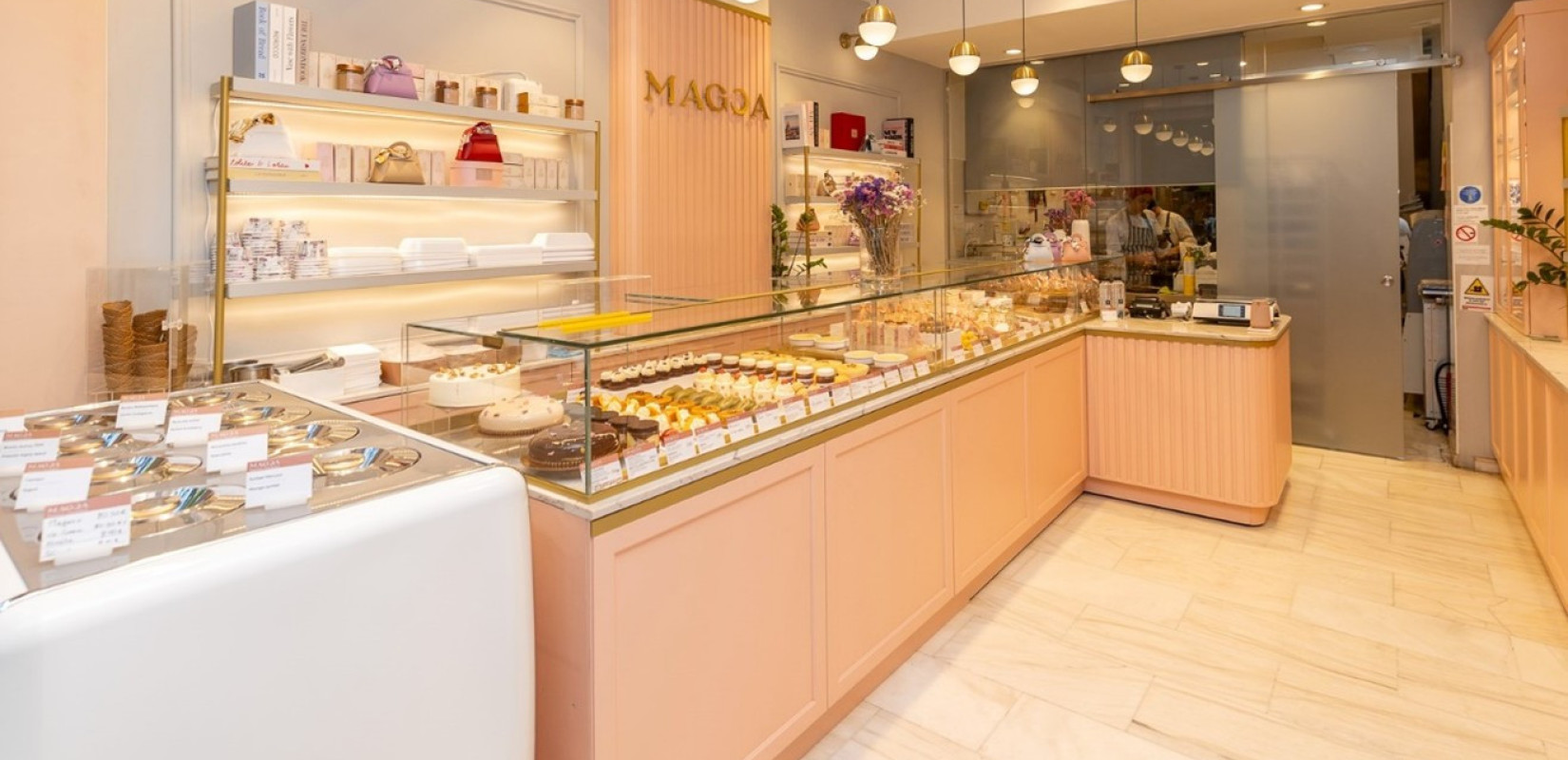 Magoa Patisserie: Ο γλυκός κόσμος του Γιώργου Αυγερού στο κέντρο της Θεσσαλονίκης