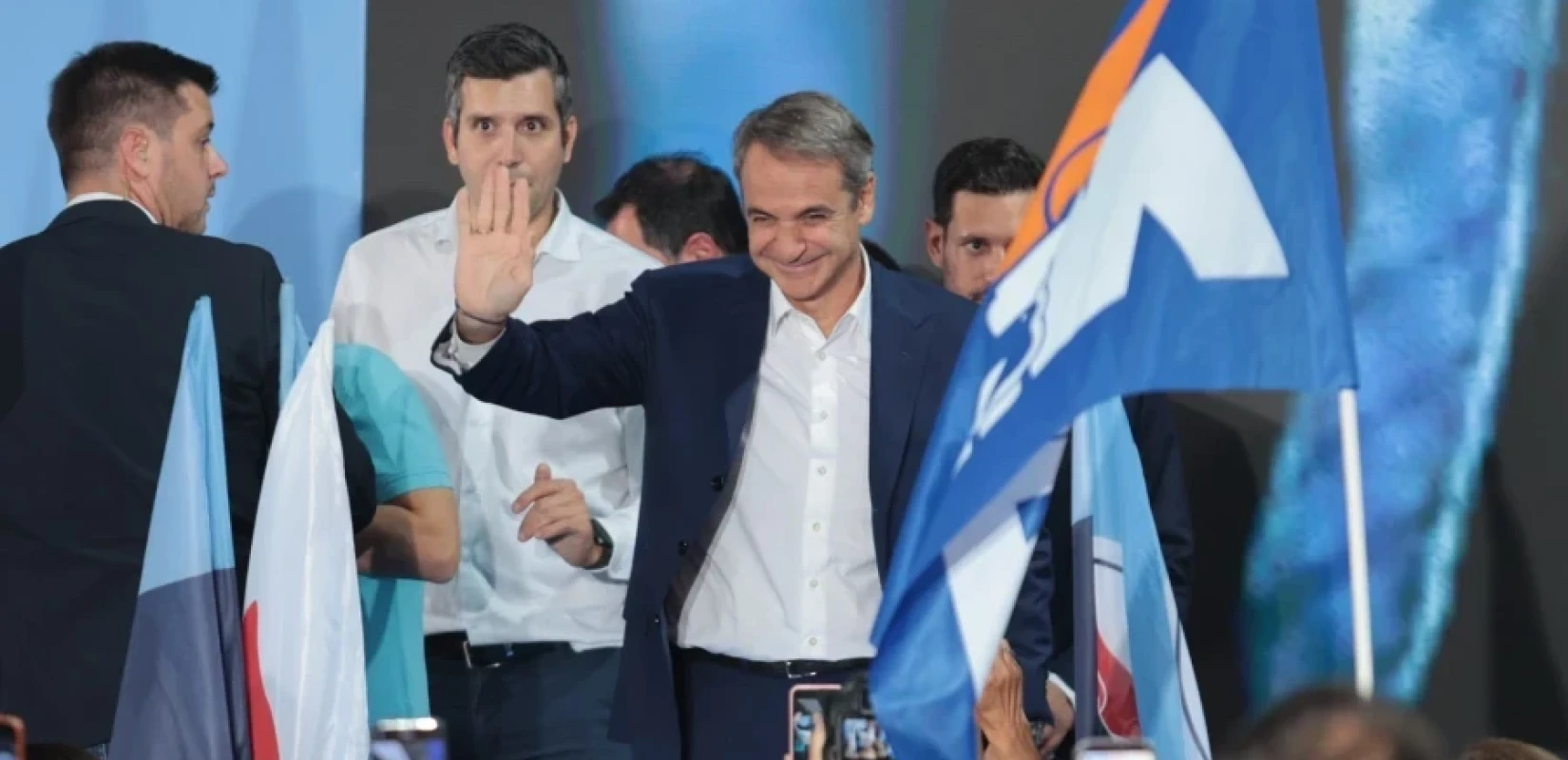 Μητσοτάκης από τα γενέθλια της ΝΔ: «Τα νερά είναι ταραγμένα, η χώρα χρειάζεται καλό καπετάνιο και σταθερό σκάφος» (βίντεο)