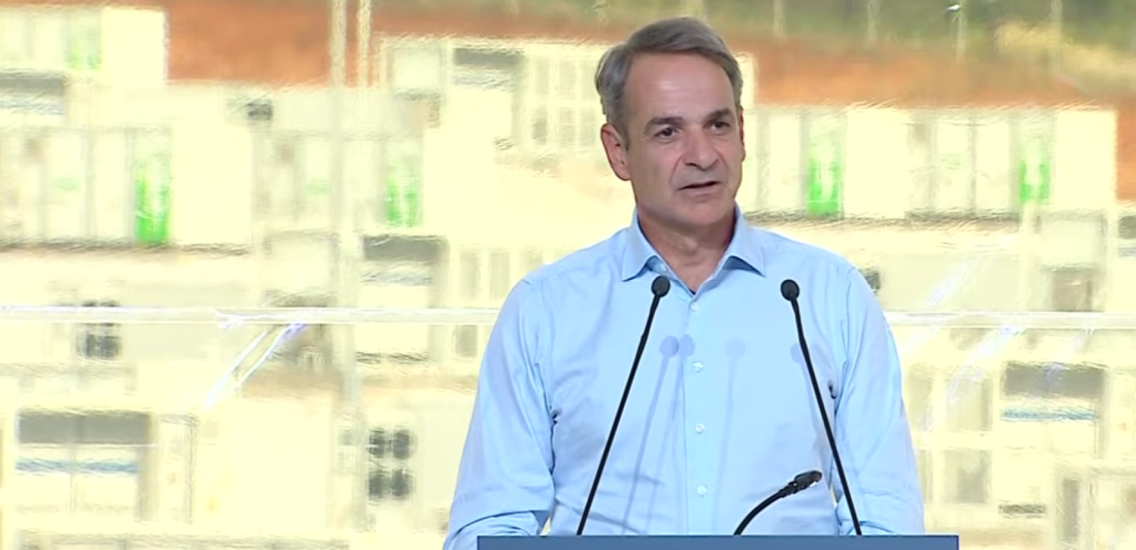 Μητσοτάκης από τη Λάρισα: Καμία χώρα δεν είναι απομονωμένο Γαλατικό Χωριό - Να υψώσουμε αναχώματα στην κρίση (βίντεο)