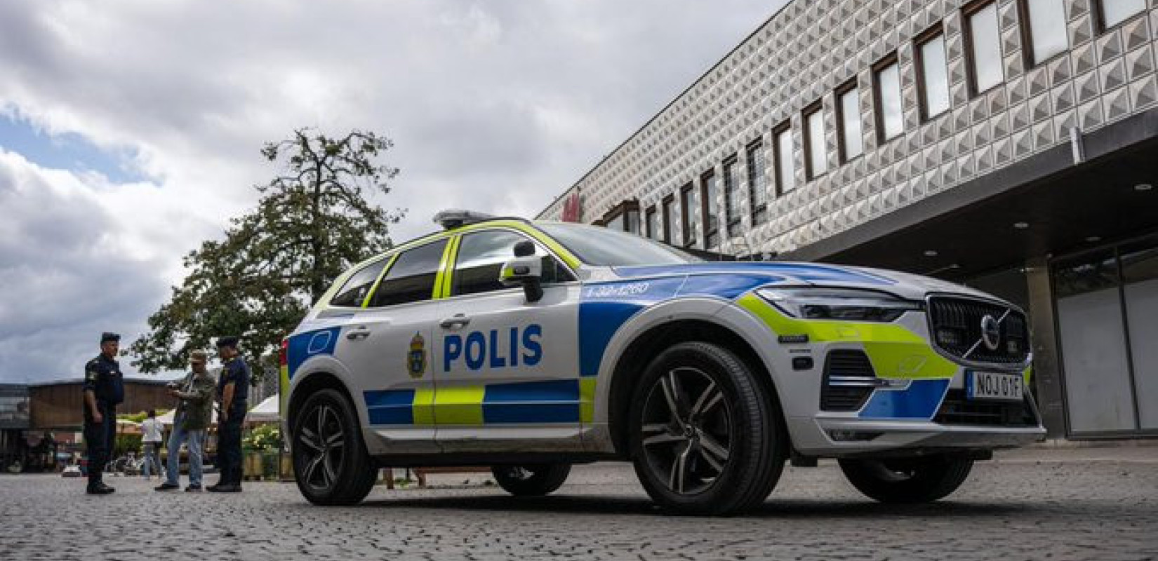 Στοκχόλμη: Αστυνομικοί πυροβόλησαν και τραυμάτισαν οπλισμένο άνδρα έξω από το βασιλικό ανάκτορο