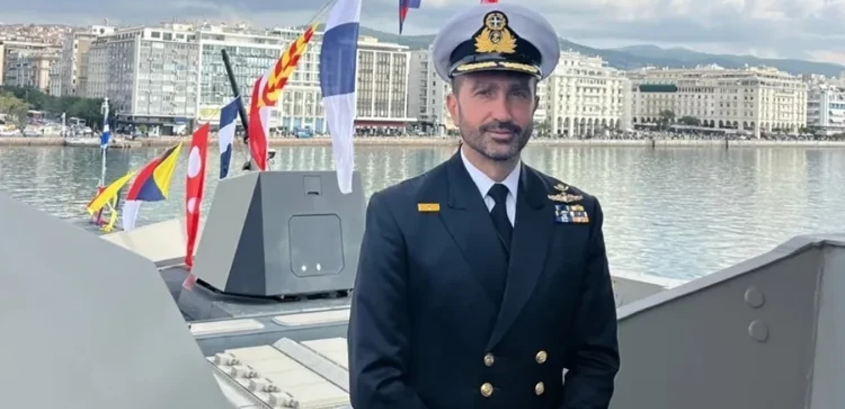 O κυβερνήτης της φρεγάτας «Κίμων», αντιπλοίαρχος Ιωάννης Κιζάνης ΠΝ Πηγή φωτοΠολεμικό Ναυτικό