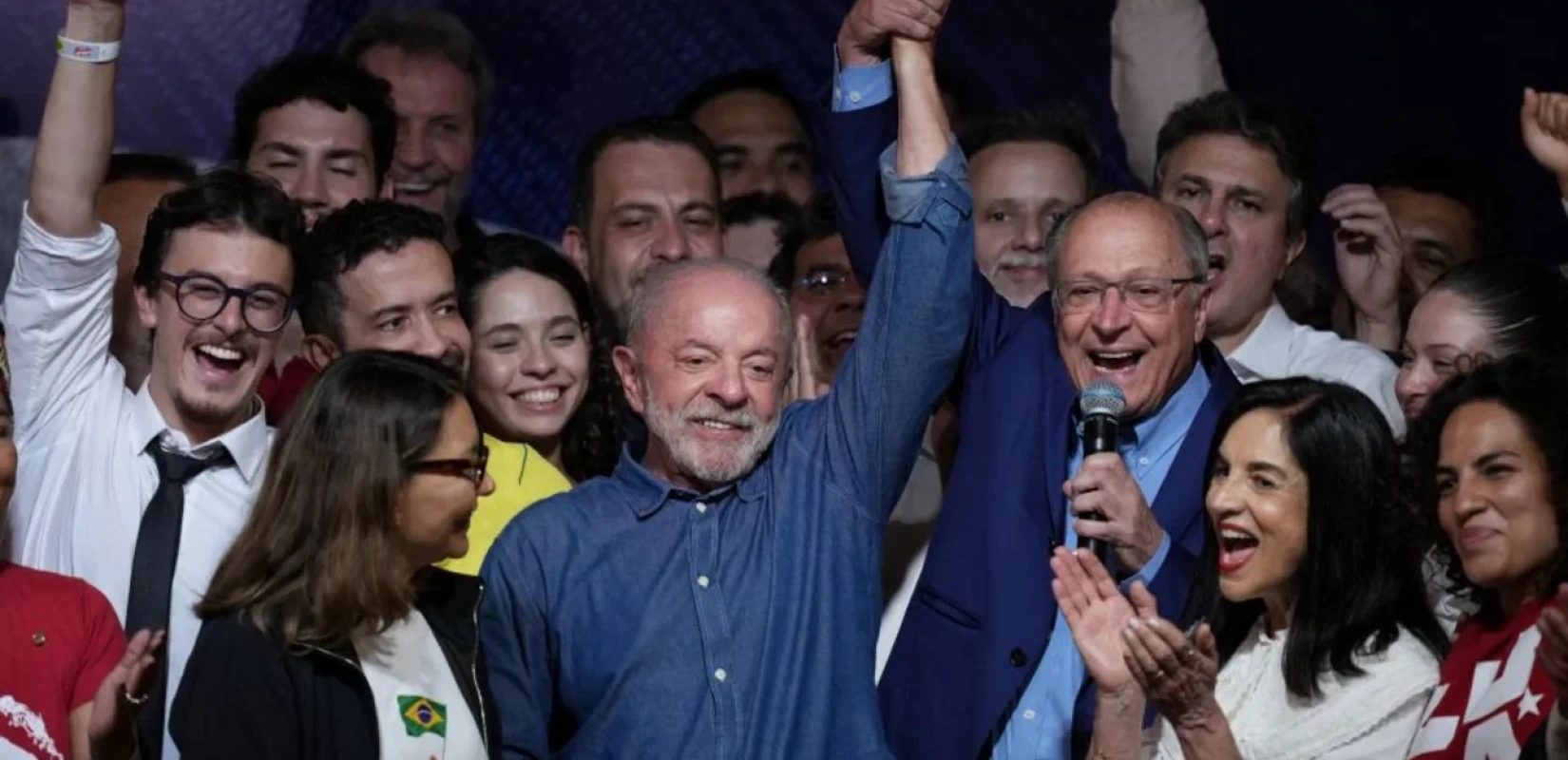 Θρίαμβος Λούλα με ανατροπή στη Βραζιλία - Επικράτησε στο δεύτερο γύρο συγκεντρώνοντας το 51,79% των ψήφων
