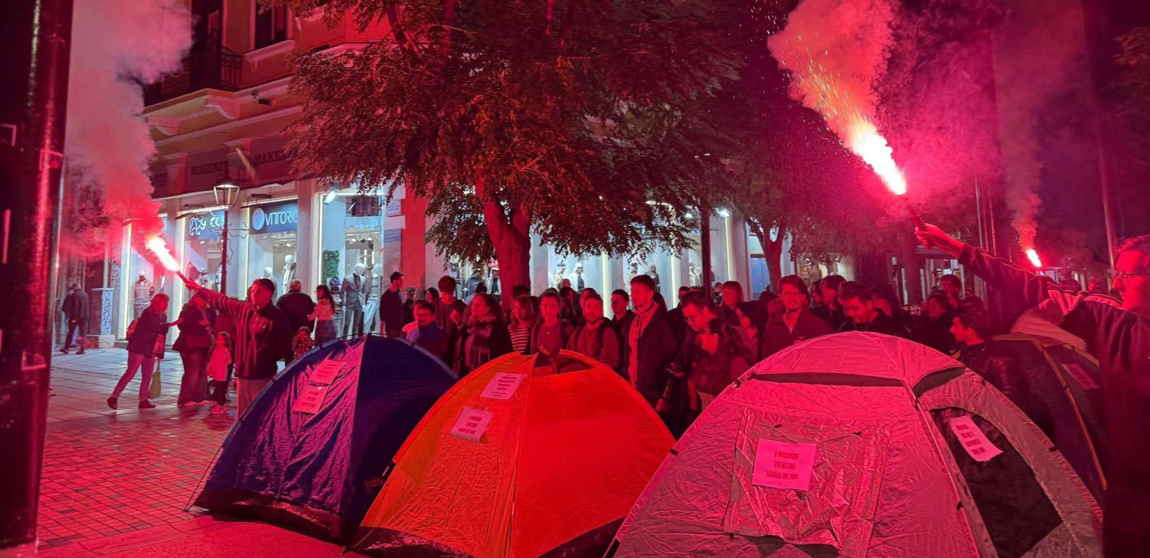 Θεσσαλονίκη: Με σκηνές οι φοιτητές στην Αγίας Σοφίας