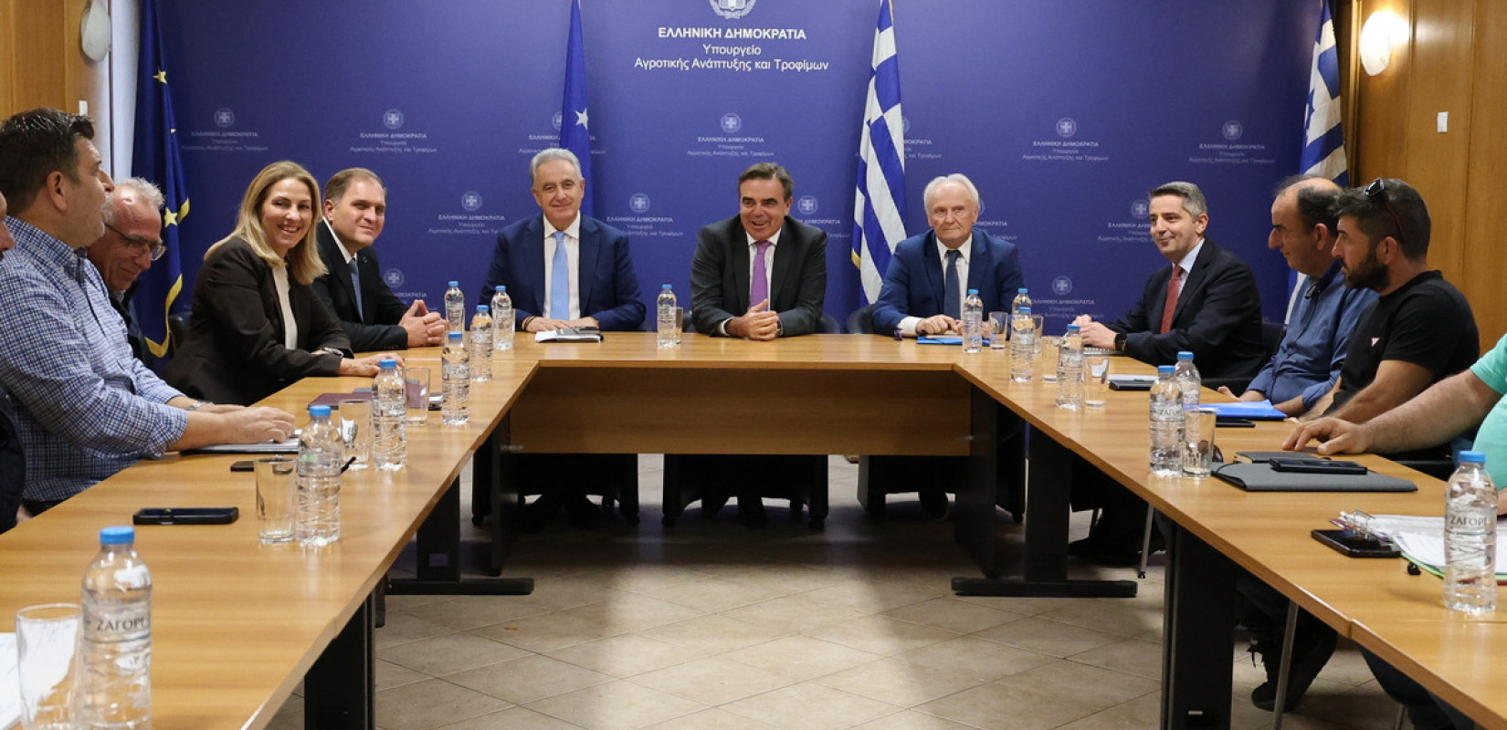 Συνάντηση Μ. Σχοινά με αντιπροσωπία της Πανελλαδικής Επιτροπής Μπλόκων