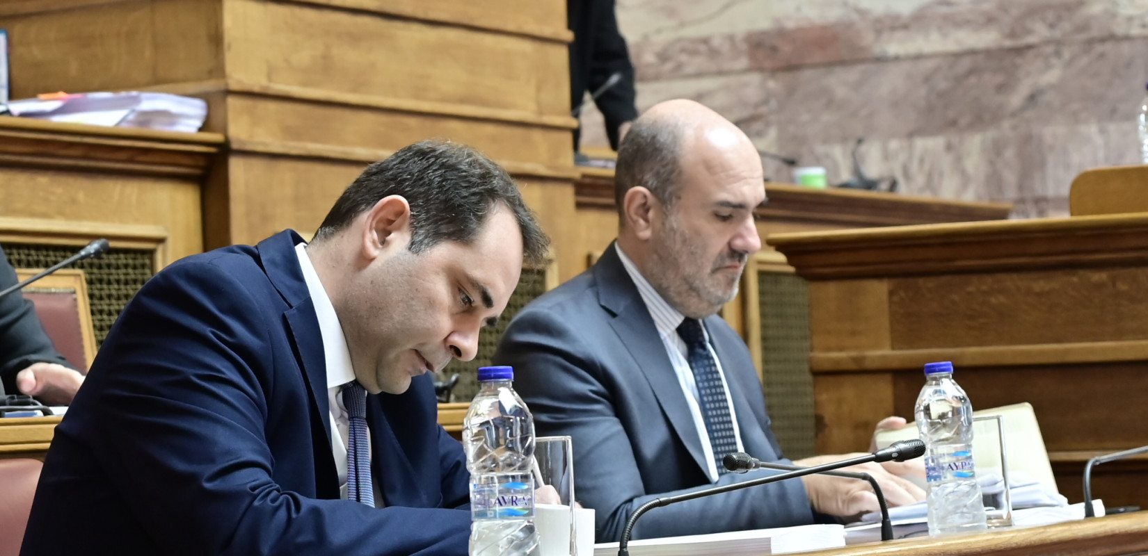 Βουλή: Αποσύρθηκε το άρθρο 23 για τους servicers μετά τις αντιδράσεις της αντιπολίτευσης