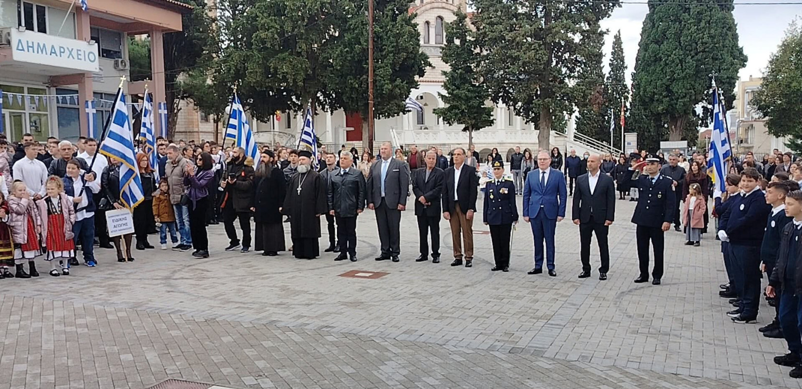 Δήμαρχος Χαλκηδόνος: «Χρέος μας είναι να μεταδώσουμε στις νεότερες γενιές τα ιδανικά του ’40» - Επετειακές εκδηλώσεις για την 28η