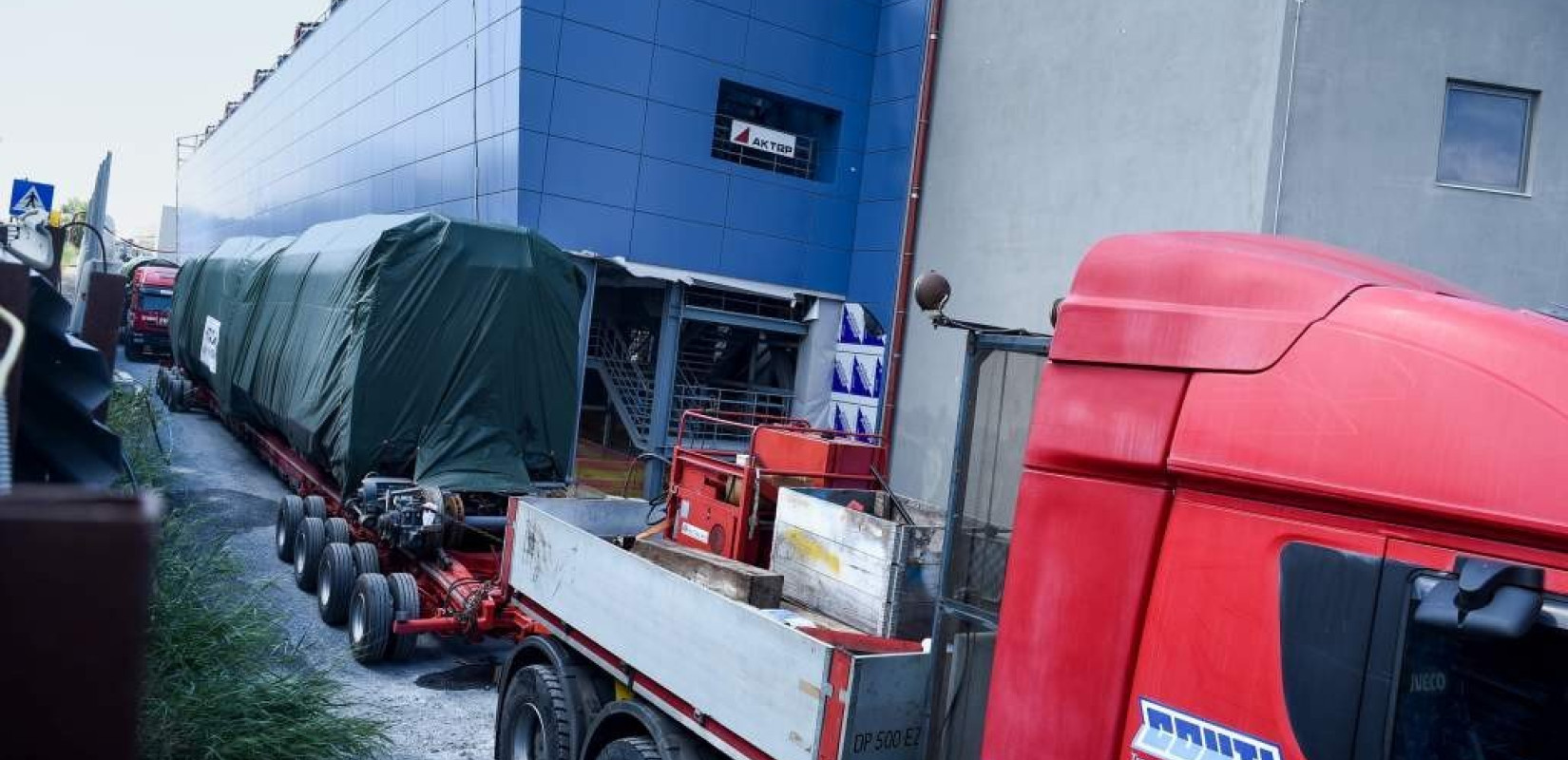 Με ταχύτητα... 30 χλμ. την ώρα έφθασε στη Θεσσαλονίκη ο πρώτος συρμός του μετρό