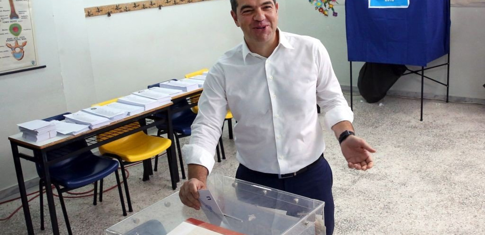 Α. Τσίπρας: Μέρα ευθύνης του καθενός να εγκρίνει τα μέτρα στήριξης της κοινωνίας και την ανάκαμψη της οικονομίας (βίντεο)