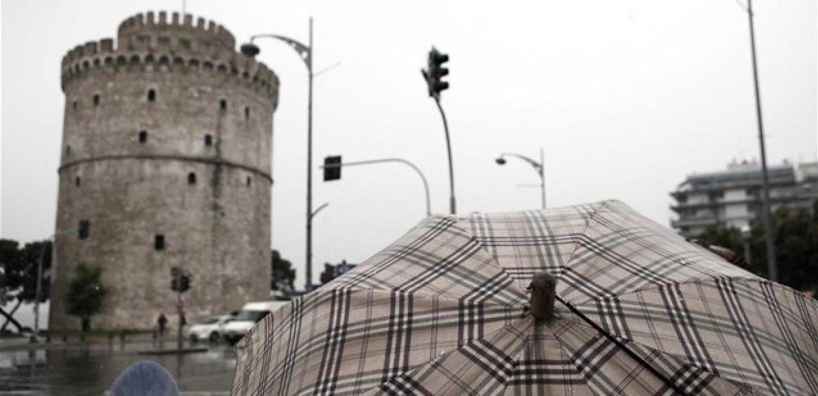 Θεσσαλονίκη: Η «εξπρές» κακοκαιρία ακυρώνει το «Πικ Νικ στα Κάστρα» και εκδηλώσεις για την Πρωτομαγιά