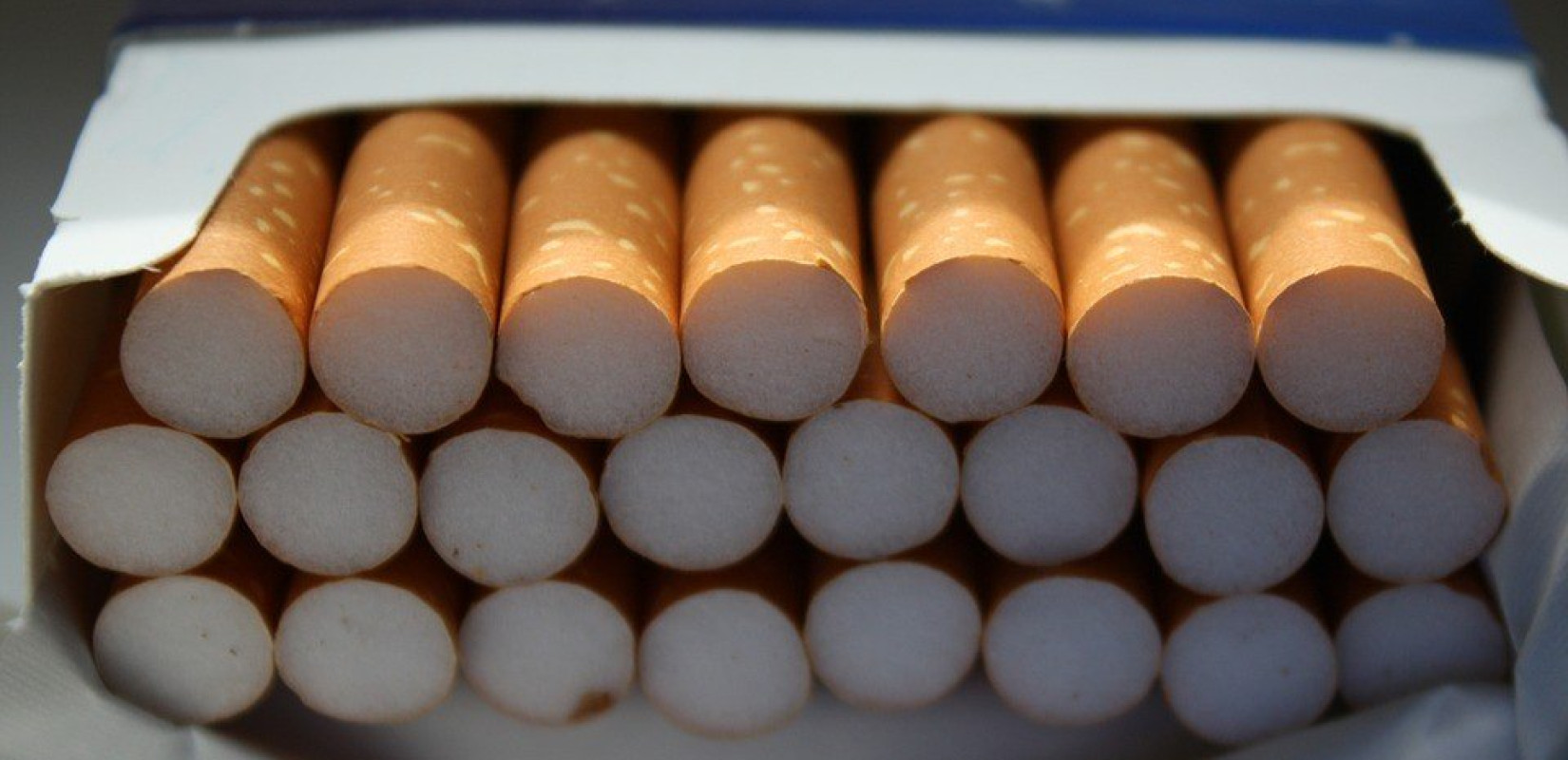 Ο ΠΙΣ προτείνει χρηματοδότηση της υγείας από την φορολογία των επιβλαβών καπνικών προϊόντων