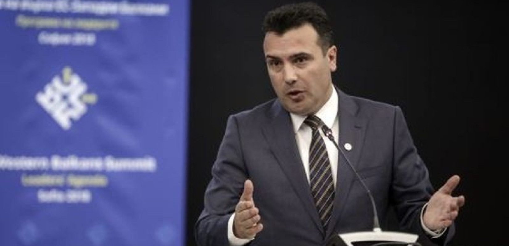 Ζόραν Ζάεφ: Φίλοι Έλληνες, χαρούμενη Ημέρα Ανεξαρτησίας!