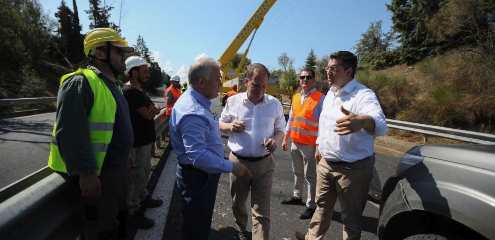 Σύσκεψη με Καραμανλή και Τζιτζικώστα στα Μουδανιά -Σε επιφυλακή παραμένει η ΠΚΜ