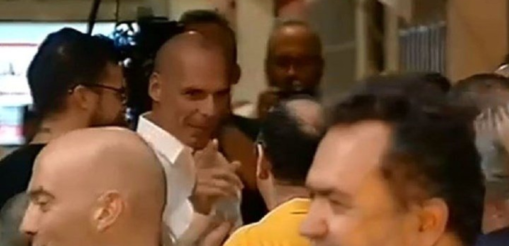 Πανηγυρικό το κλίμα στα γραφεία του Μέρα25