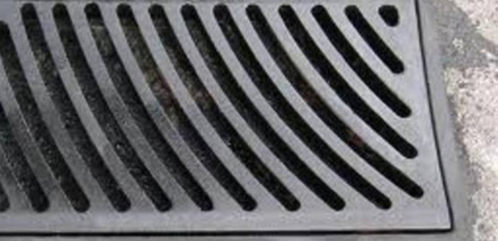 Θεσσαλονίκη: Δύο αλλοδαποί προσπάθησαν να κλέψουν σχάρα όμβριων υδάτων στον Εύοσμο