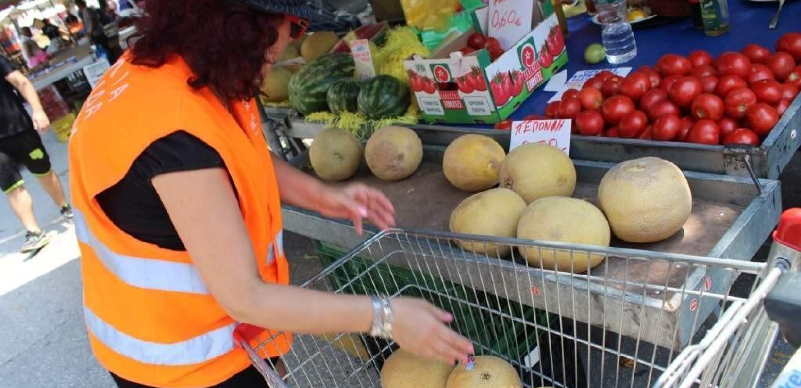 Θεσσαλονίκη: Ντελίβερι δωρεάν γευμάτων με ποδήλατο για ευπαθείς ομάδες