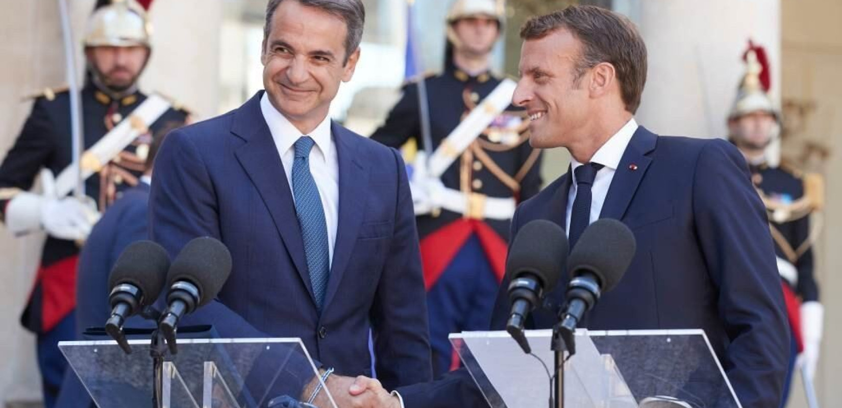 Κυρ. Μητσοτάκης σε Μακρόν: Ευχαριστώ για την αλληλεγγύη