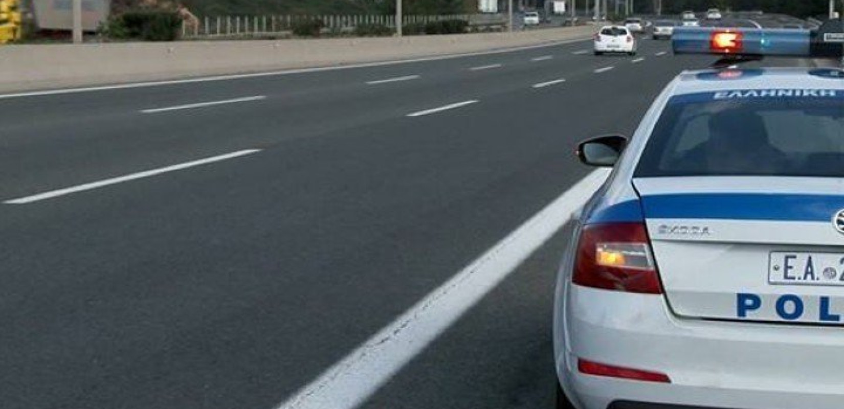 Δράμα: Σύλληψη διακινητή που μετέφερε παράνομα 16 μετανάστες