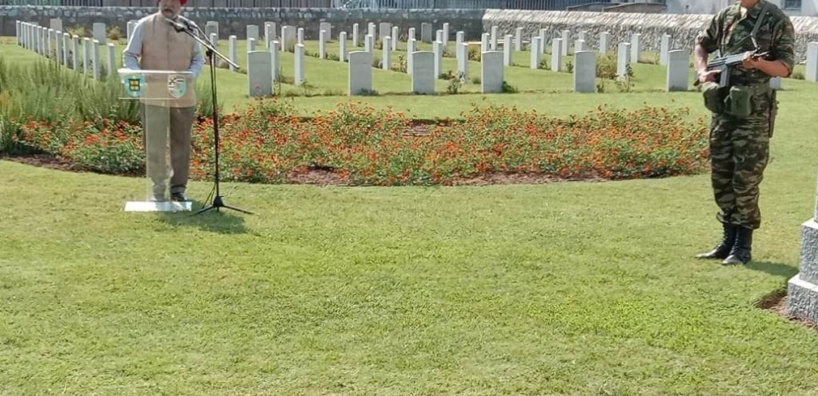 Το ινδικό νεκροταφείο στη Θεσσαλονίκη επισκέφθηκε ο υπουργός Εμπορίου της Ινδίας