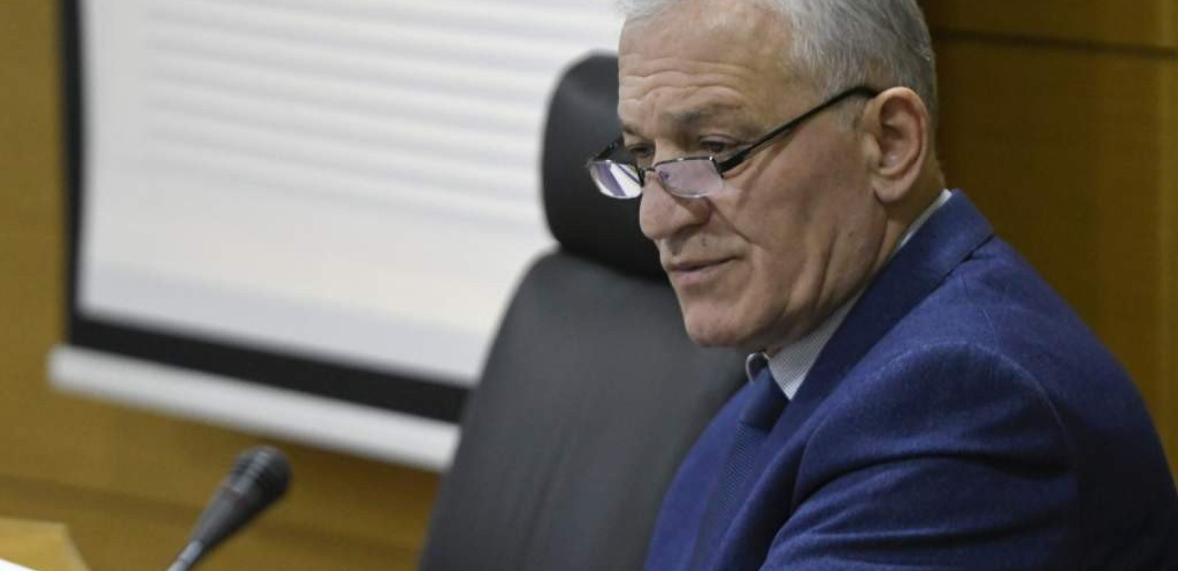 Ο δήμαρχος Αμπελοκήπων – Μενεμένης, Λάζαρος Κυρίζογλου, "μένει σπίτι" και στέλνει το μήνυμά του μέσω του makthes.gr (Βίντεο)