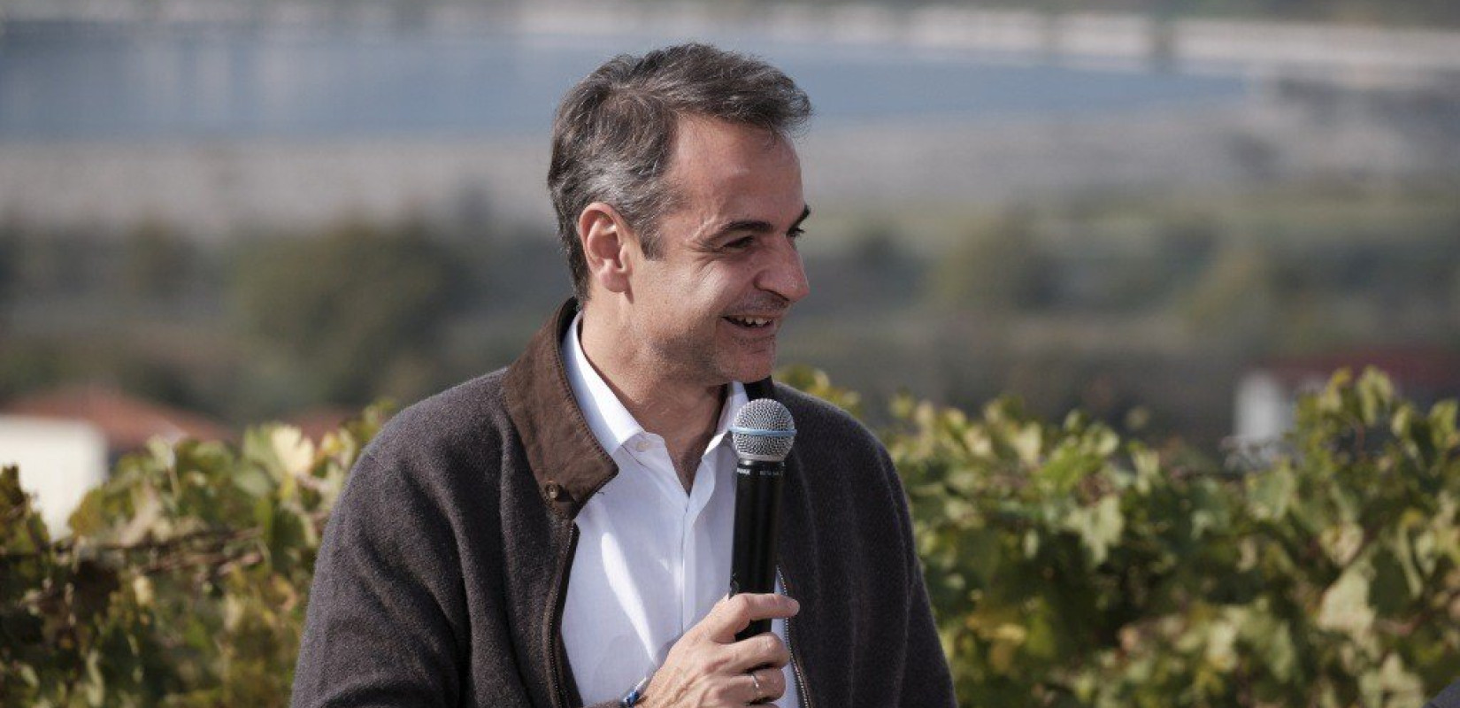 Οινοποιείο της Ημαθίας επισκέφθηκε ο Κ. Μητσοτάκης- Τι υποσχέθηκε στους παραγωγούς