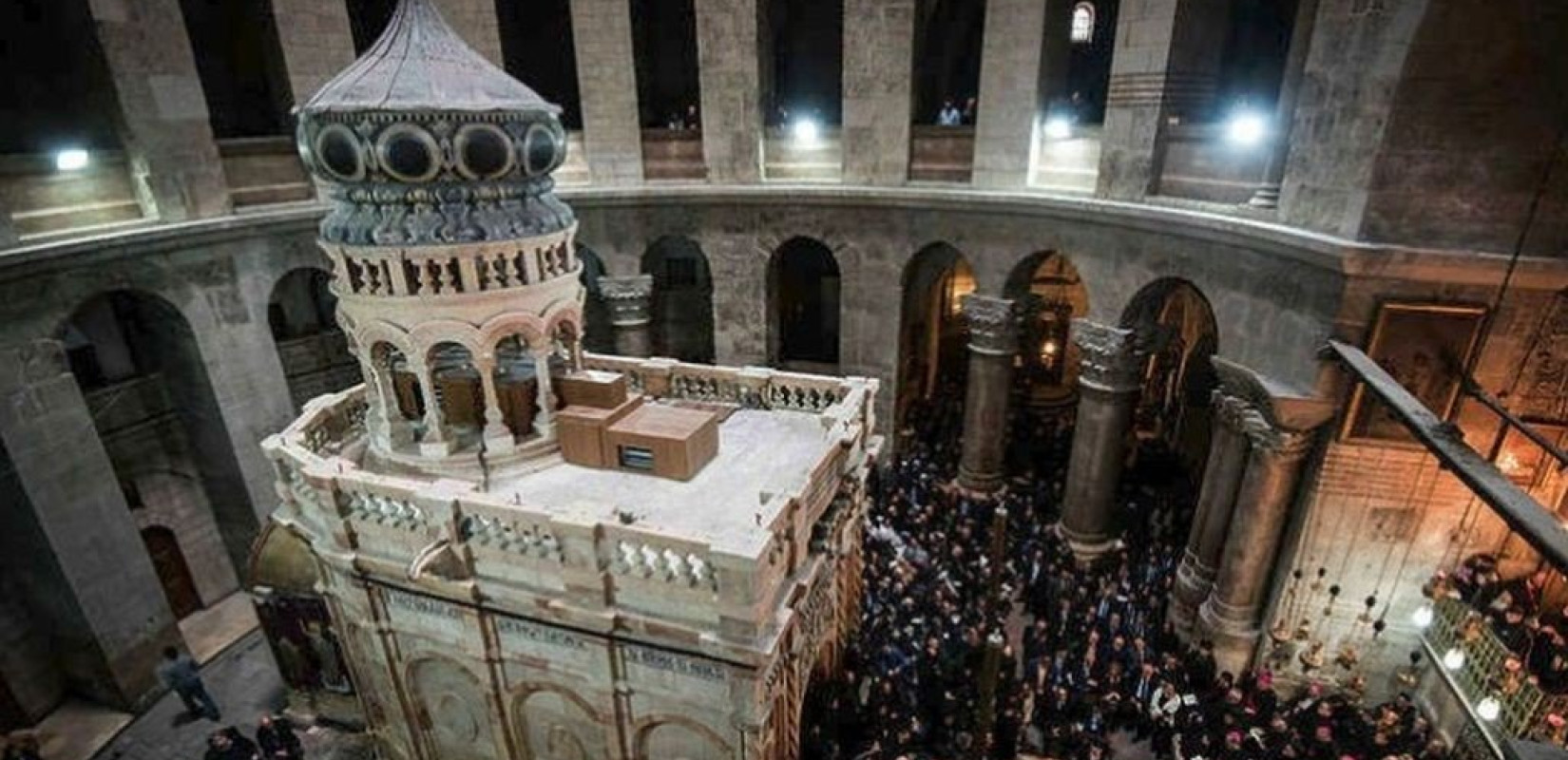 Υπό δρακόντεια μέτρα ασφαλείας η Τελετή Αφής του Αγίου Φωτός στα Ιεροσόλυμα- (Δείτε Βίντεο)